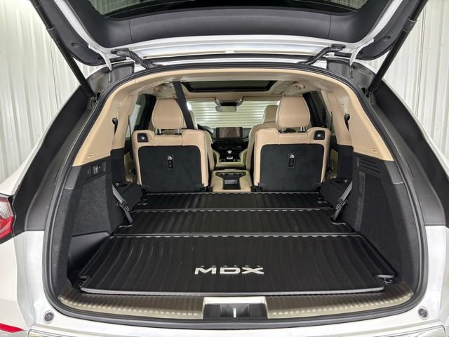 Certified 2026 Acura MDX w/ Advance Package AWD/4WD image 17