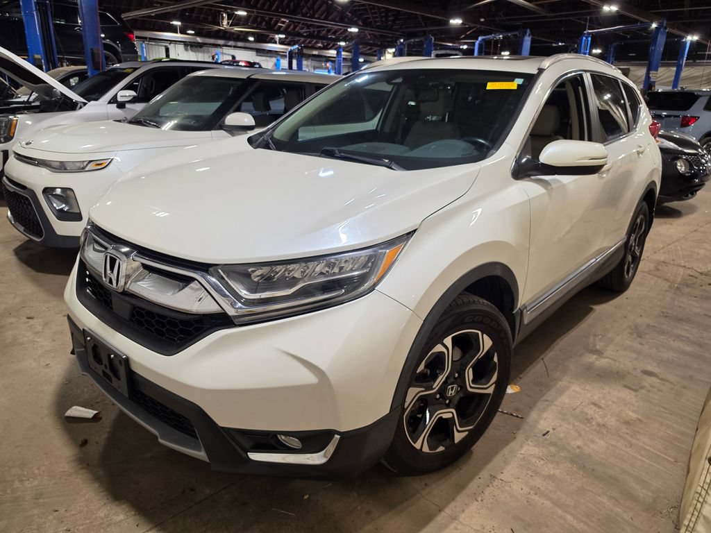 Used 2018 Honda CR-V Touring image 1