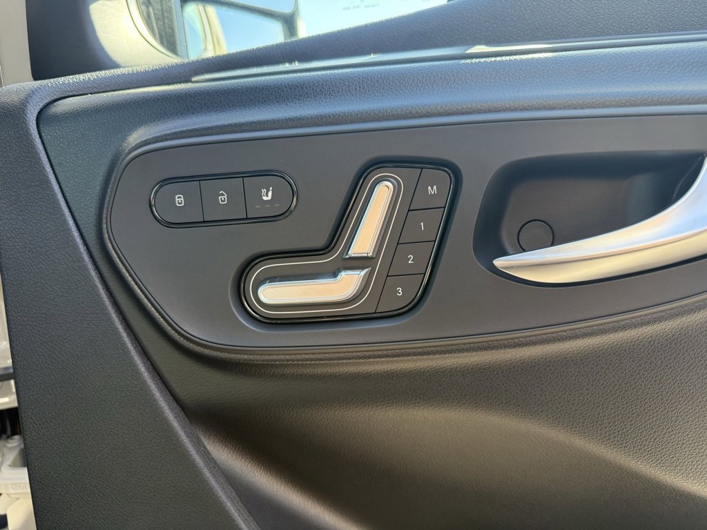 New 2025 Mercedes-Benz Sprinter 2500 image 18