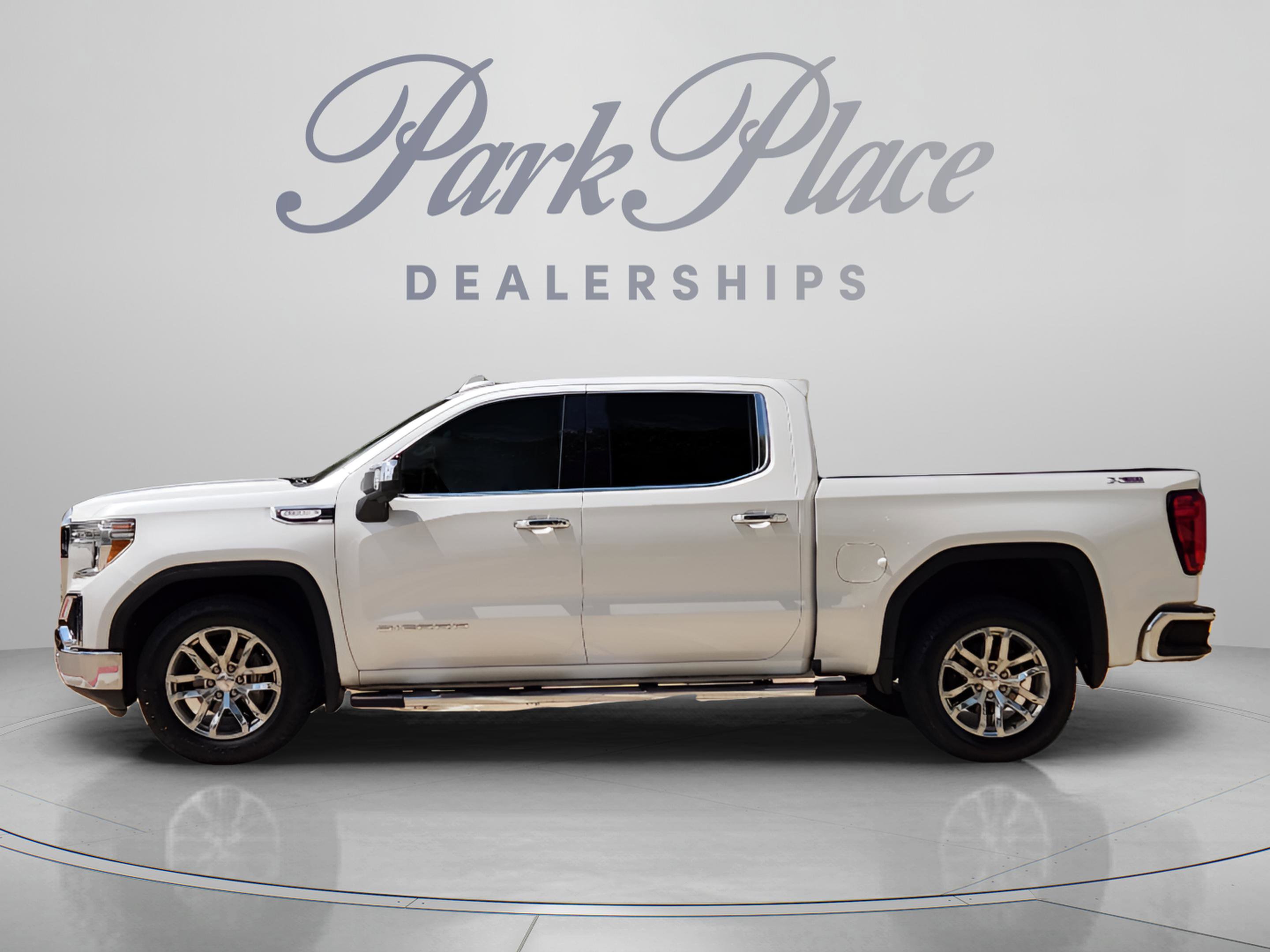 Used 2020 GMC Sierra 1500 SLT AWD/4WD image 2