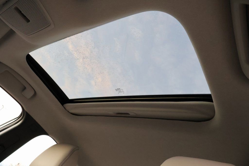 New 2026 Nissan Sentra SL w/ Floor Mat Package FWD image 15