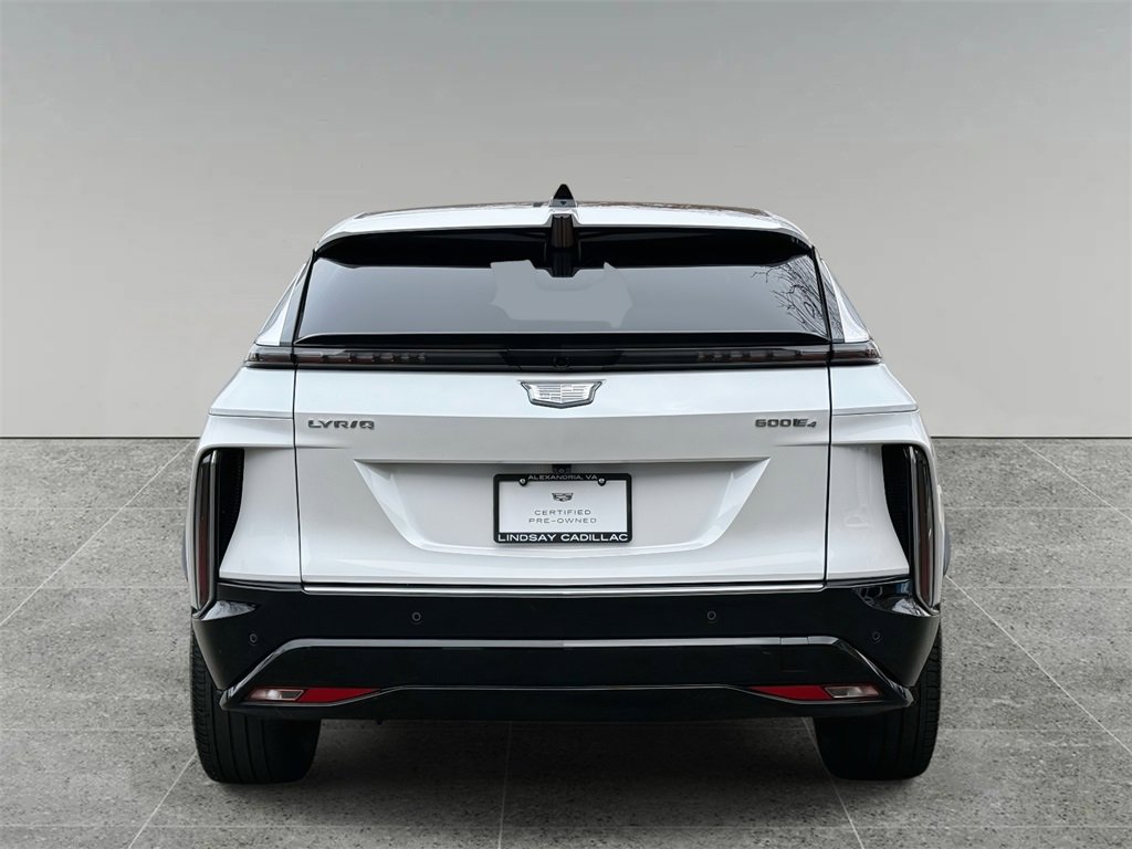 Certified 2024 Cadillac Lyriq Luxury w/ Nappa Leather Package image 11