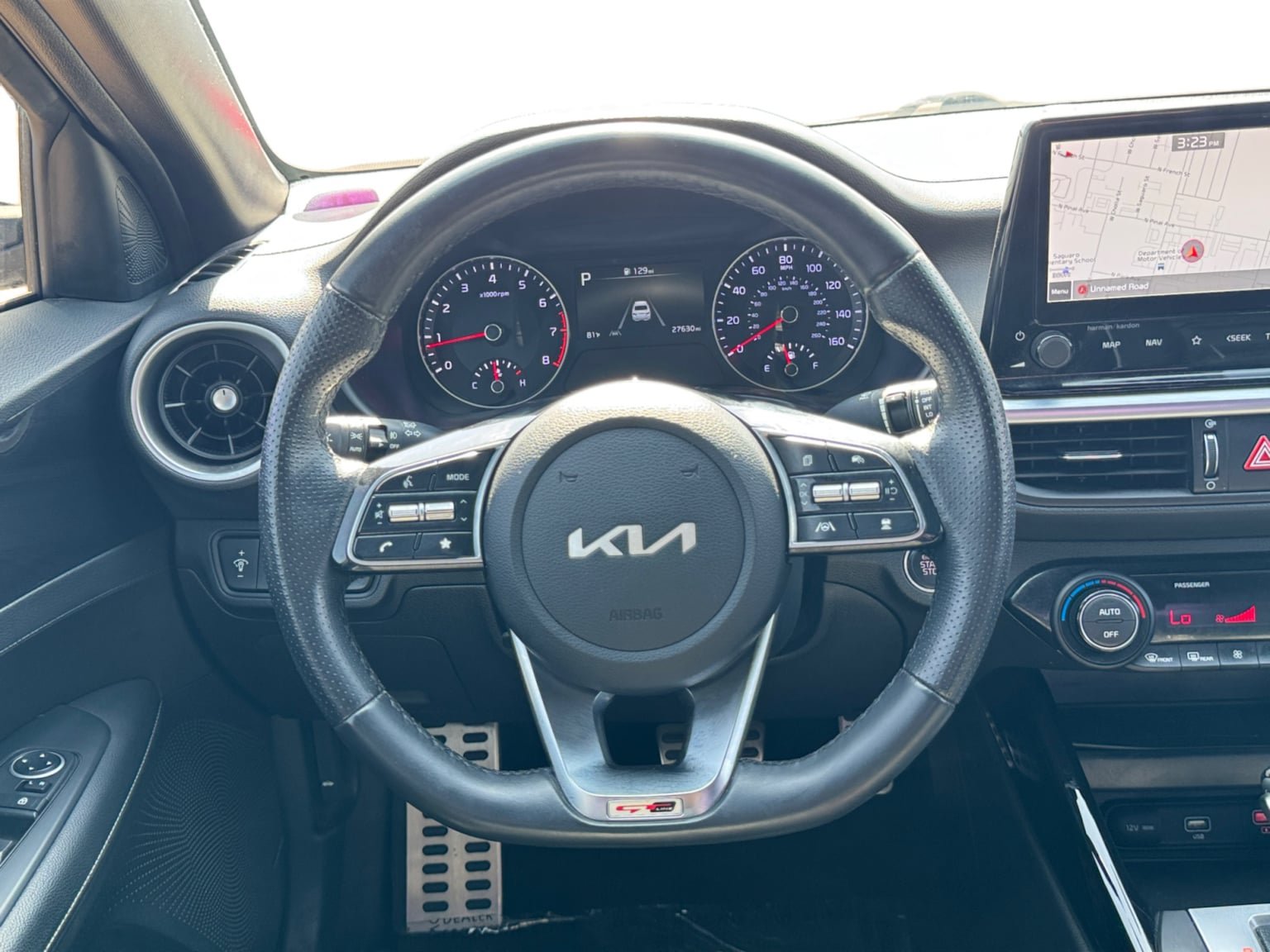 Used 2022 Kia Forte GT-Line w/ GT-Line Premium Package FWD image 13
