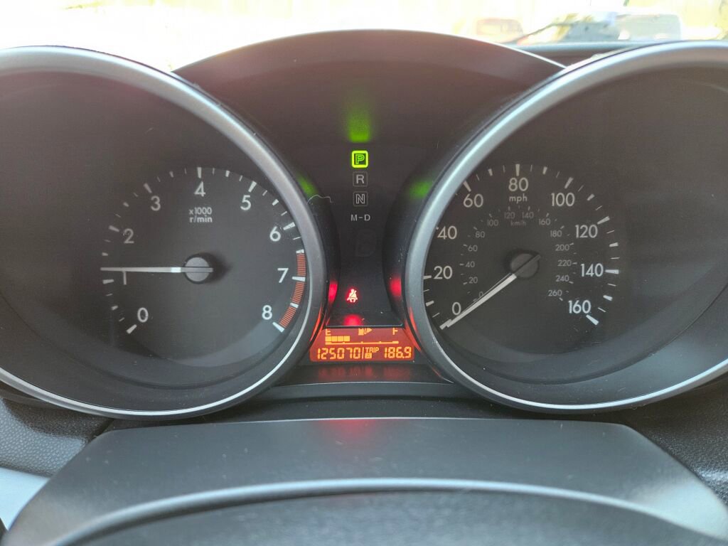 Used 2010 MAZDA MAZDA3 i Touring image 17