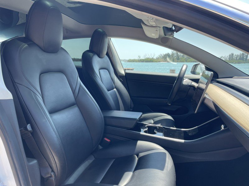Used 2019 Tesla Model 3 Mid Range image 7