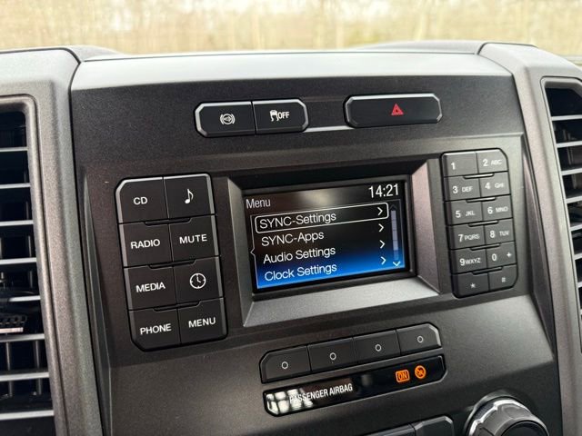 Certified 2017 Ford F550 4x4 Regular Cab Super Duty image 29