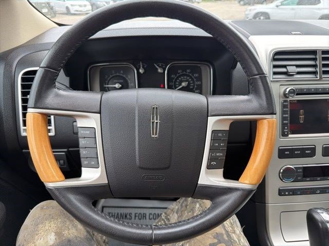 Used 2010 Lincoln MKX AWD image 27