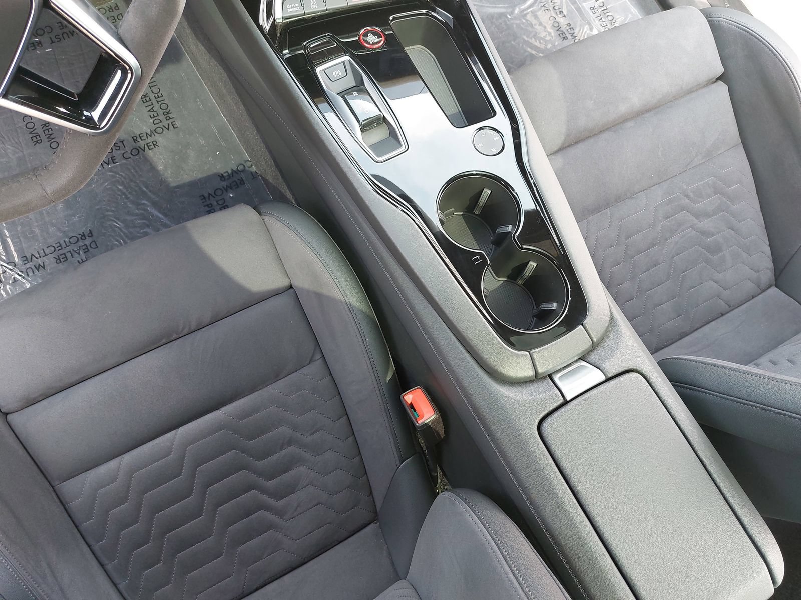 Certified 2023 Audi e-tron GT Premium Plus AWD/4WD image 28