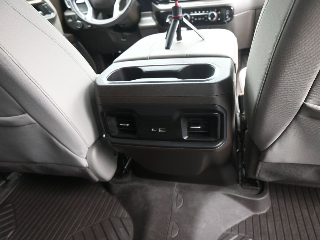 Used 2023 Chevrolet Silverado 1500 LT Trail Boss image 3