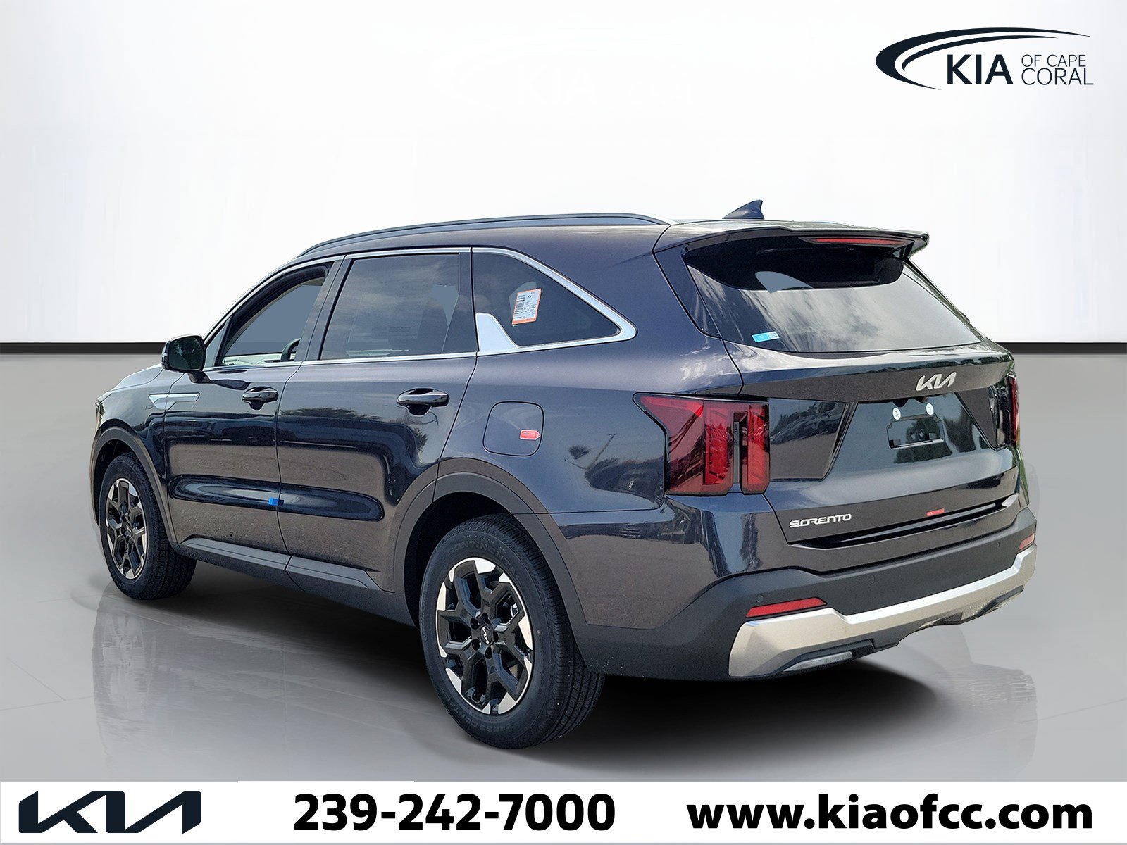 New 2026 Kia Sorento S w/ S Panoramic Sunroof Package FWD image 4