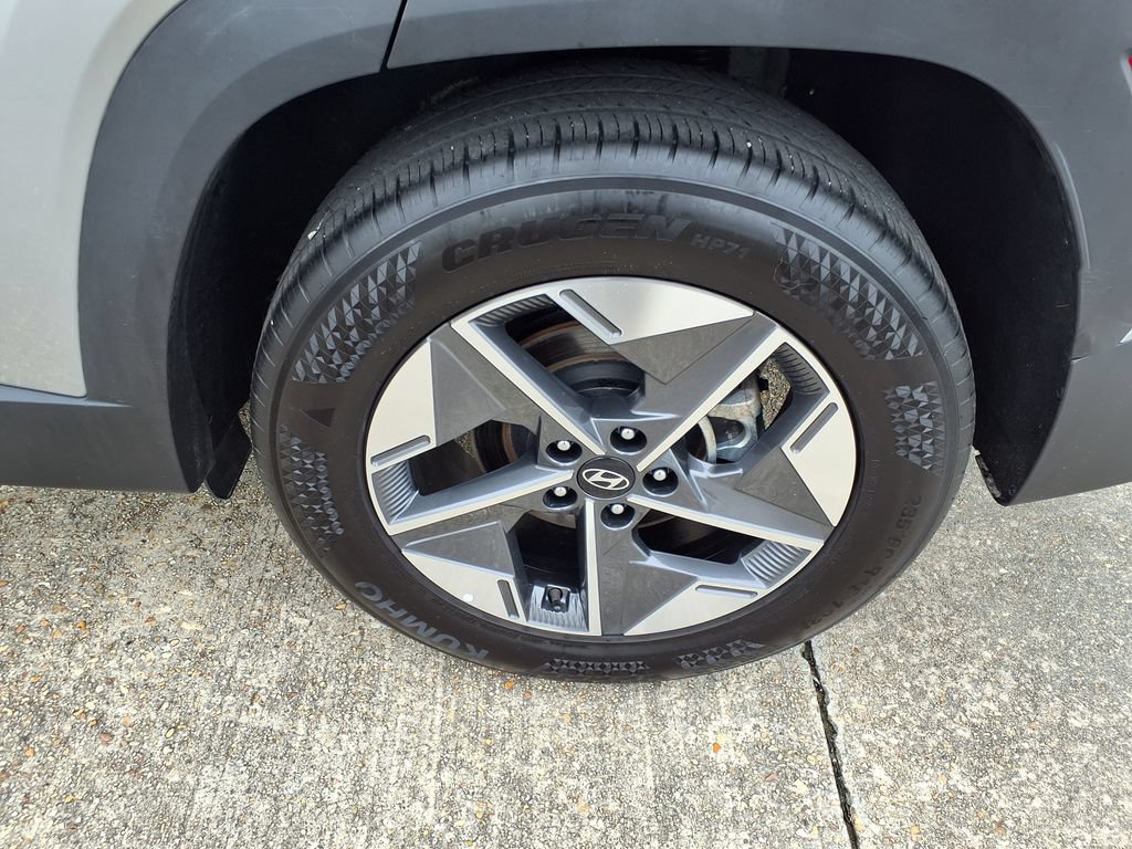 Used 2025 Hyundai Tucson SEL FWD image 13