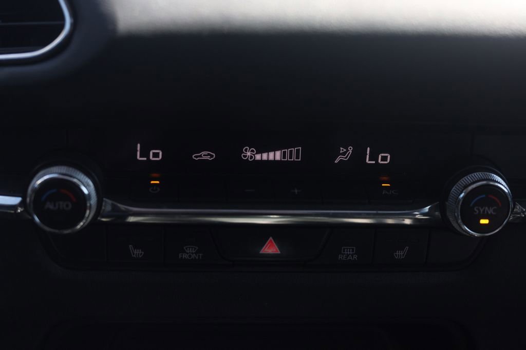 Used 2021 MAZDA CX-30 AWD 2.5 S w/ Premium Package image 22