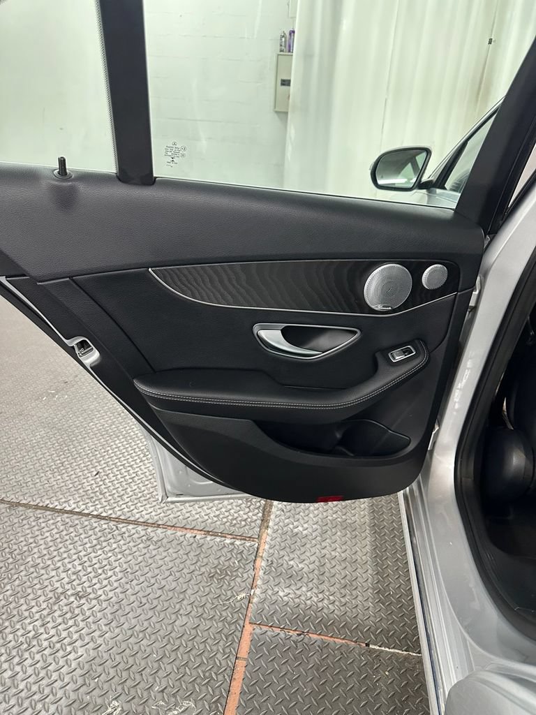 Used 2016 Mercedes-Benz C 300 4MATIC Sedan image 24