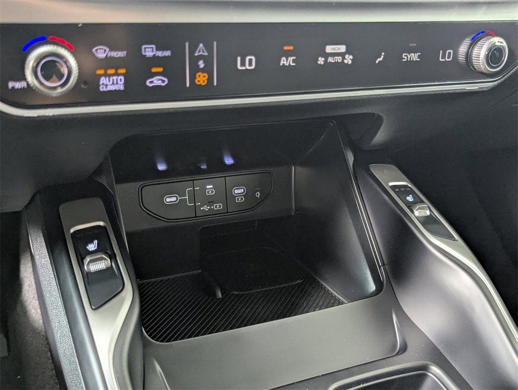 New 2026 Kia Sorento S image 22