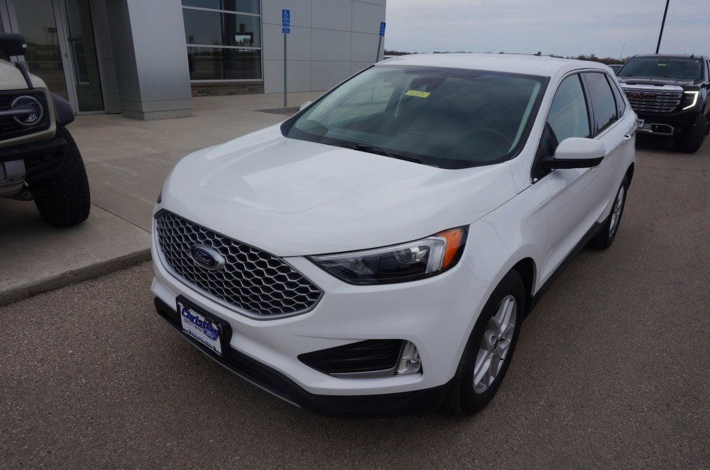 Used 2024 Ford Edge SEL w/ Convenience Package AWD/4WD image 7