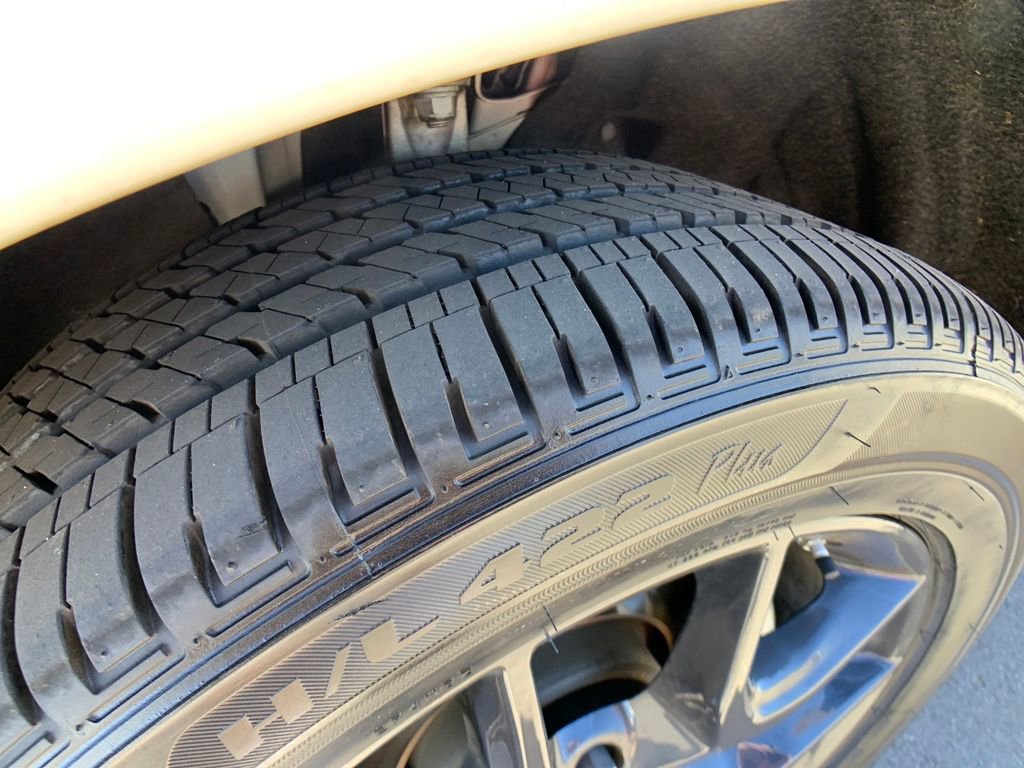 Used 2018 Dodge Durango R/T w/ Technology Group image 29