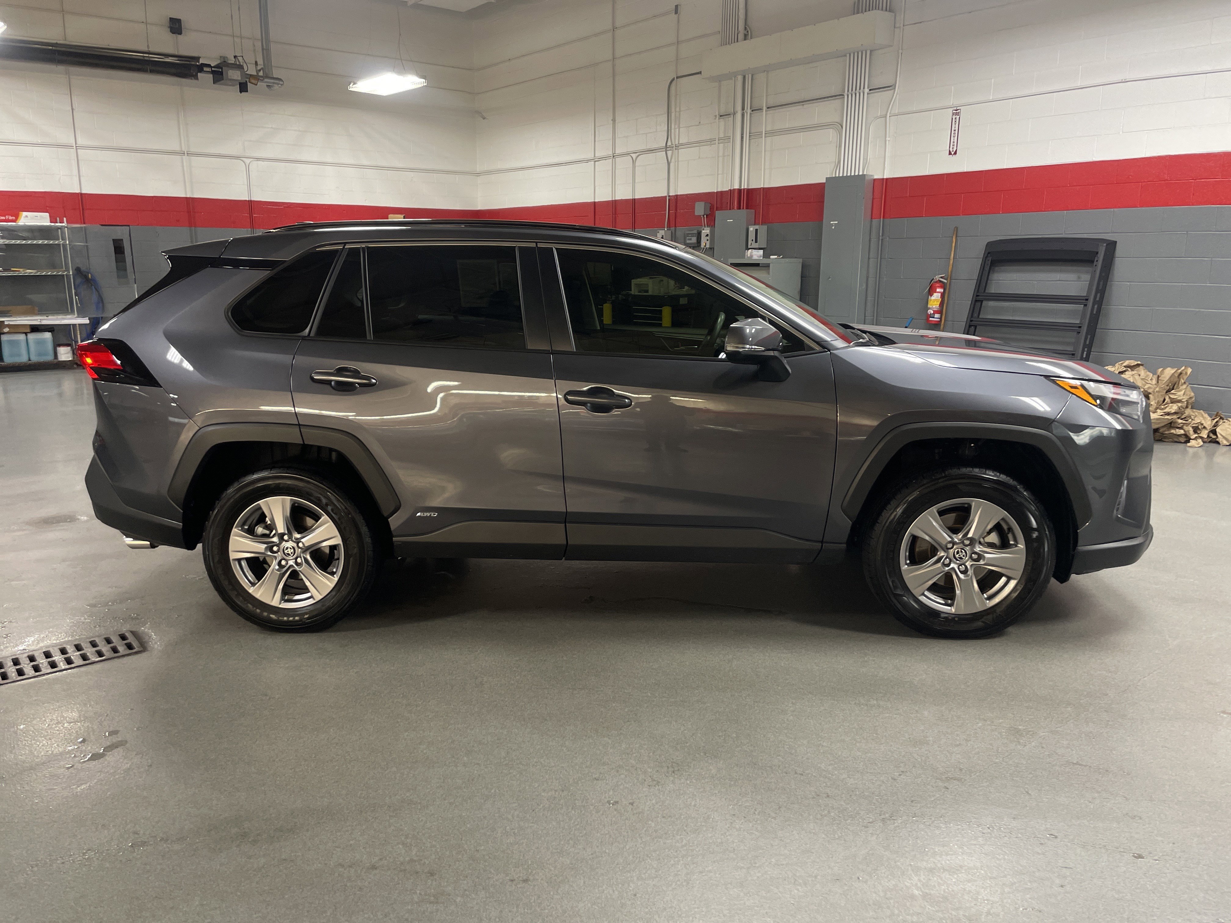 Used 2025 Toyota RAV4 LE image 11