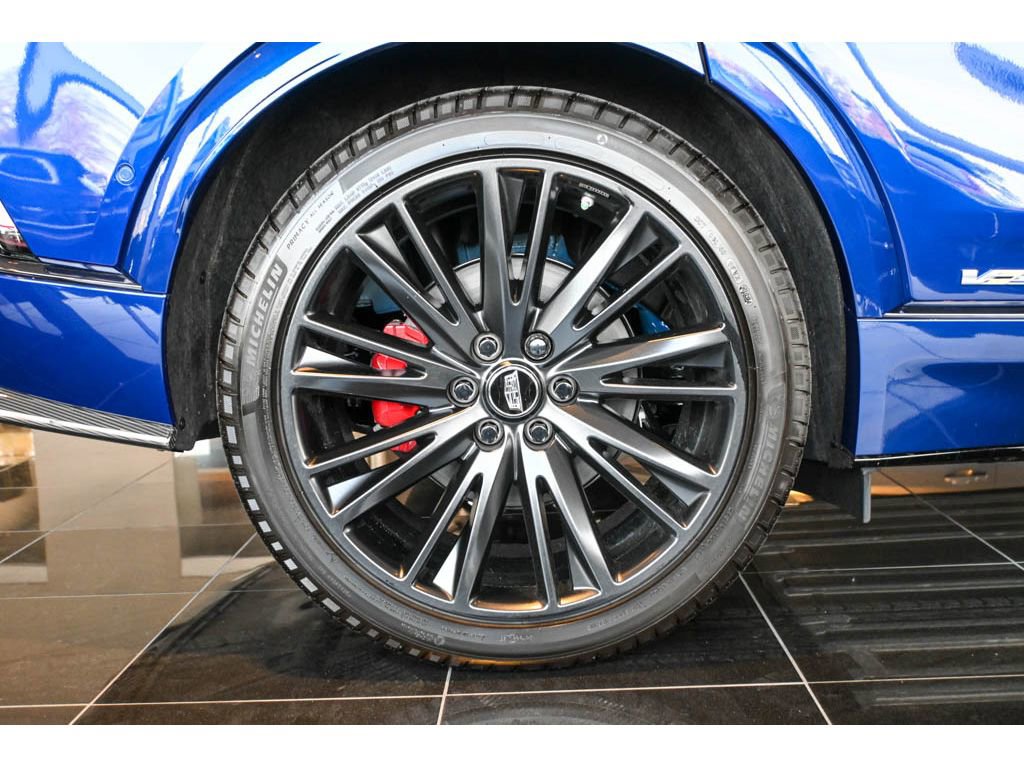 New 2026 Cadillac Lyriq V w/ Exterior Carbon Fiber Package image 8