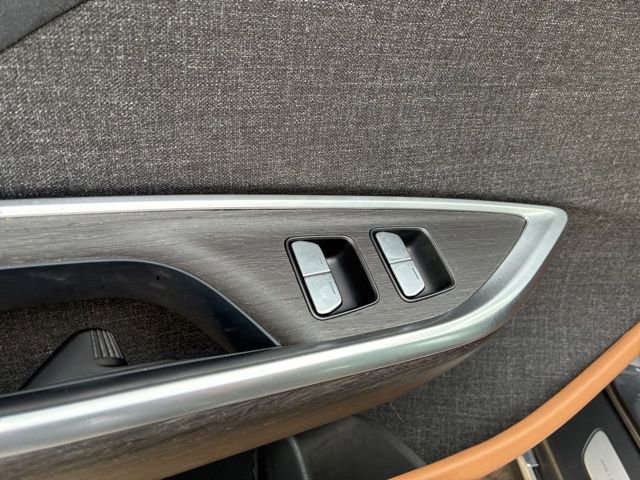 Used 2023 Lucid Air Grand Touring AWD/4WD image 10