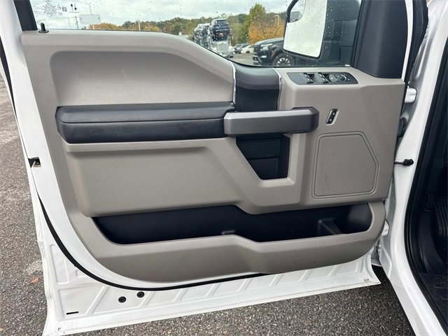 Used 2020 Ford F150 XLT w/ Trailer Tow Package image 24