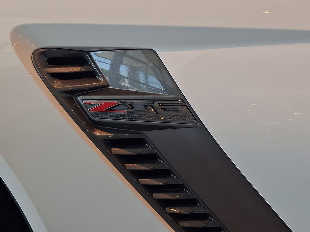 Used 2017 Chevrolet Corvette Z06 image 31