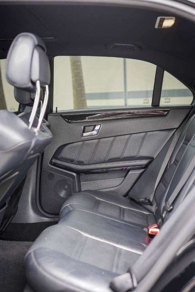 Used 2010 Mercedes-Benz E 63 AMG Sedan image 18