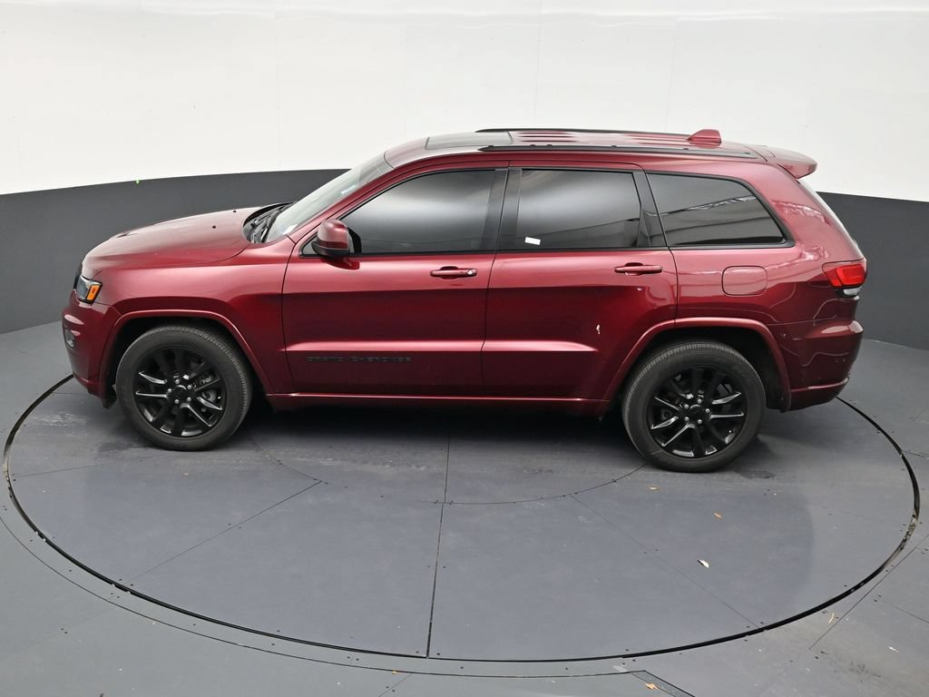 Used 2021 Jeep Grand Cherokee Laredo X RWD image 13