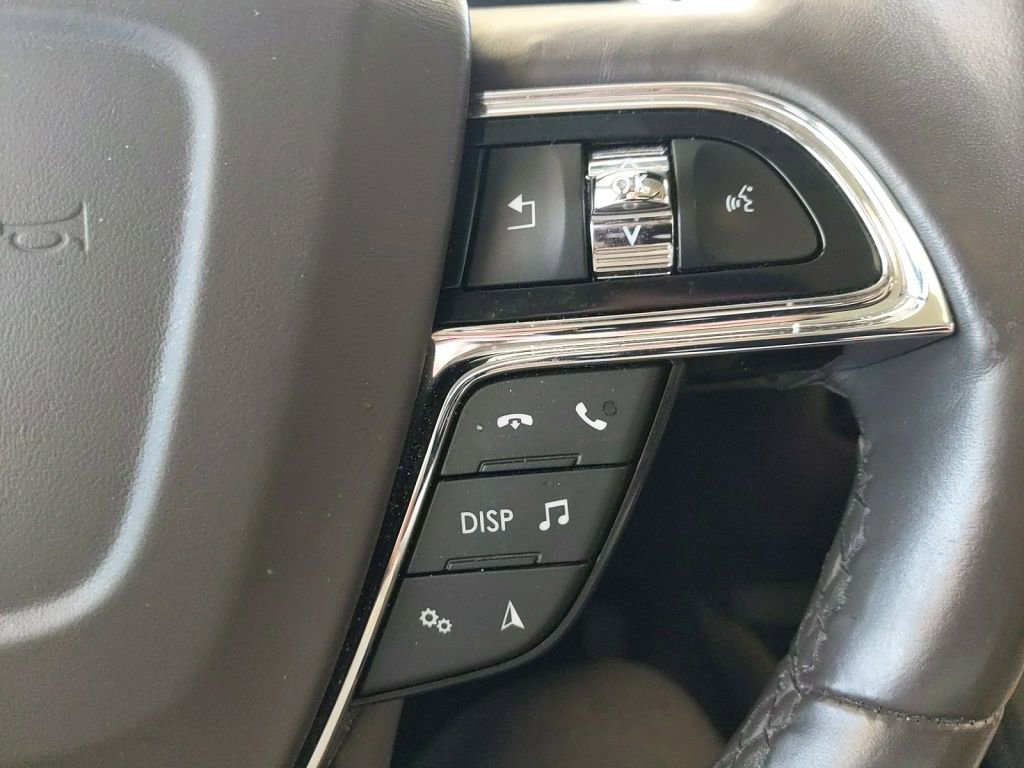 Used 2023 Lincoln Nautilus Reserve w/ Equipment Group 201A AWD/4WD image 17