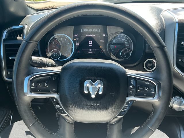 Used 2025 RAM 1500 Laramie AWD/4WD image 6