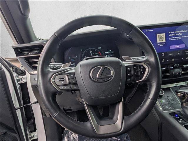 Used 2024 Lexus GX 550 w/ Cold Area Package AWD/4WD image 19