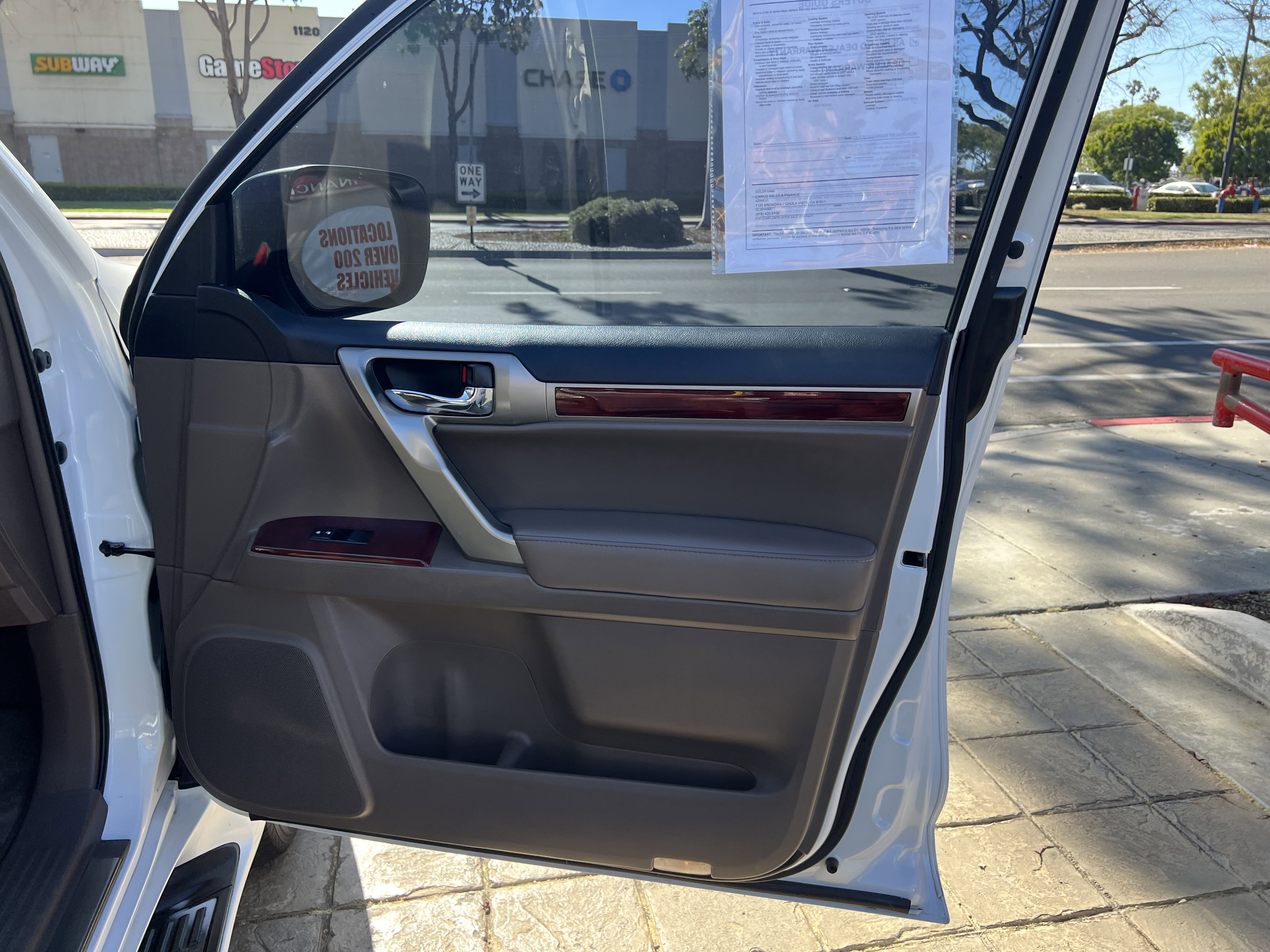 Used 2013 Lexus GX 460 image 36