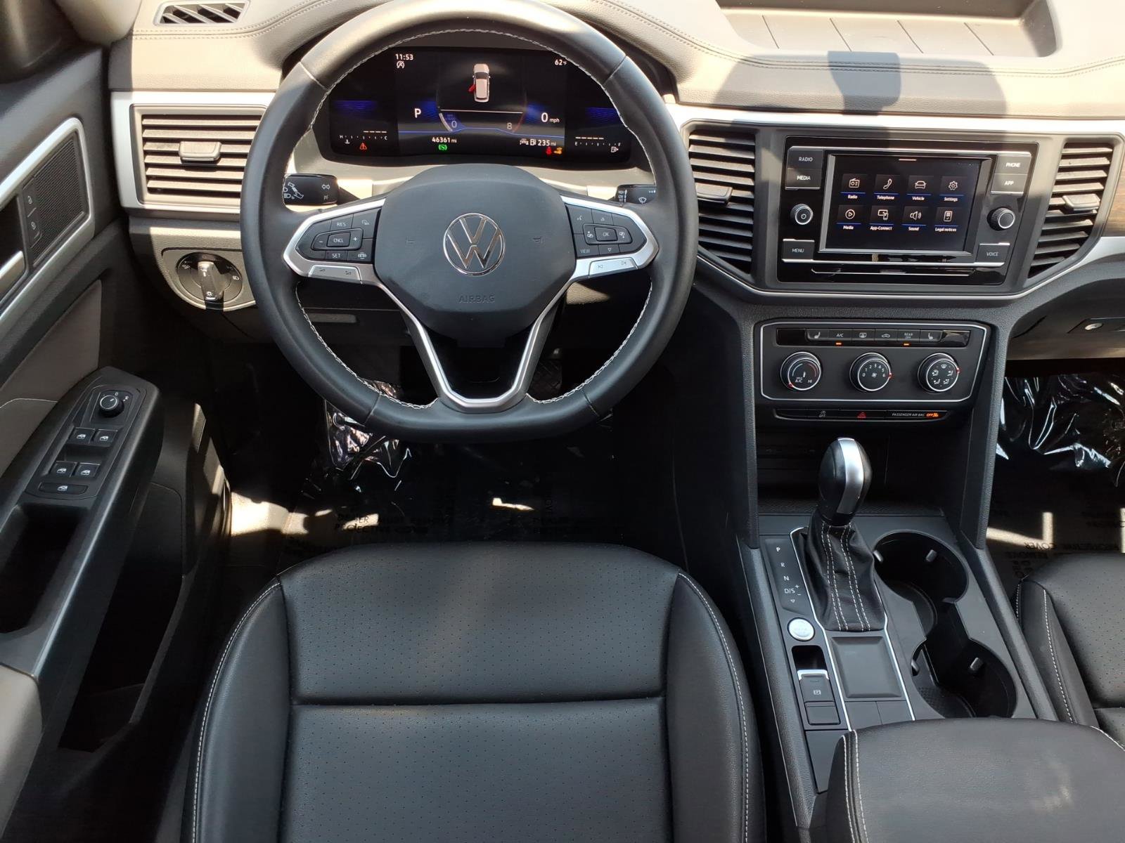 Certified 2023 Volkswagen Atlas SE FWD image 25