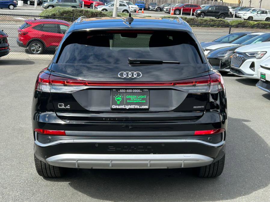 Used 2023 Audi Q4 e-tron Prestige w/ 20" Wheel Package image 7