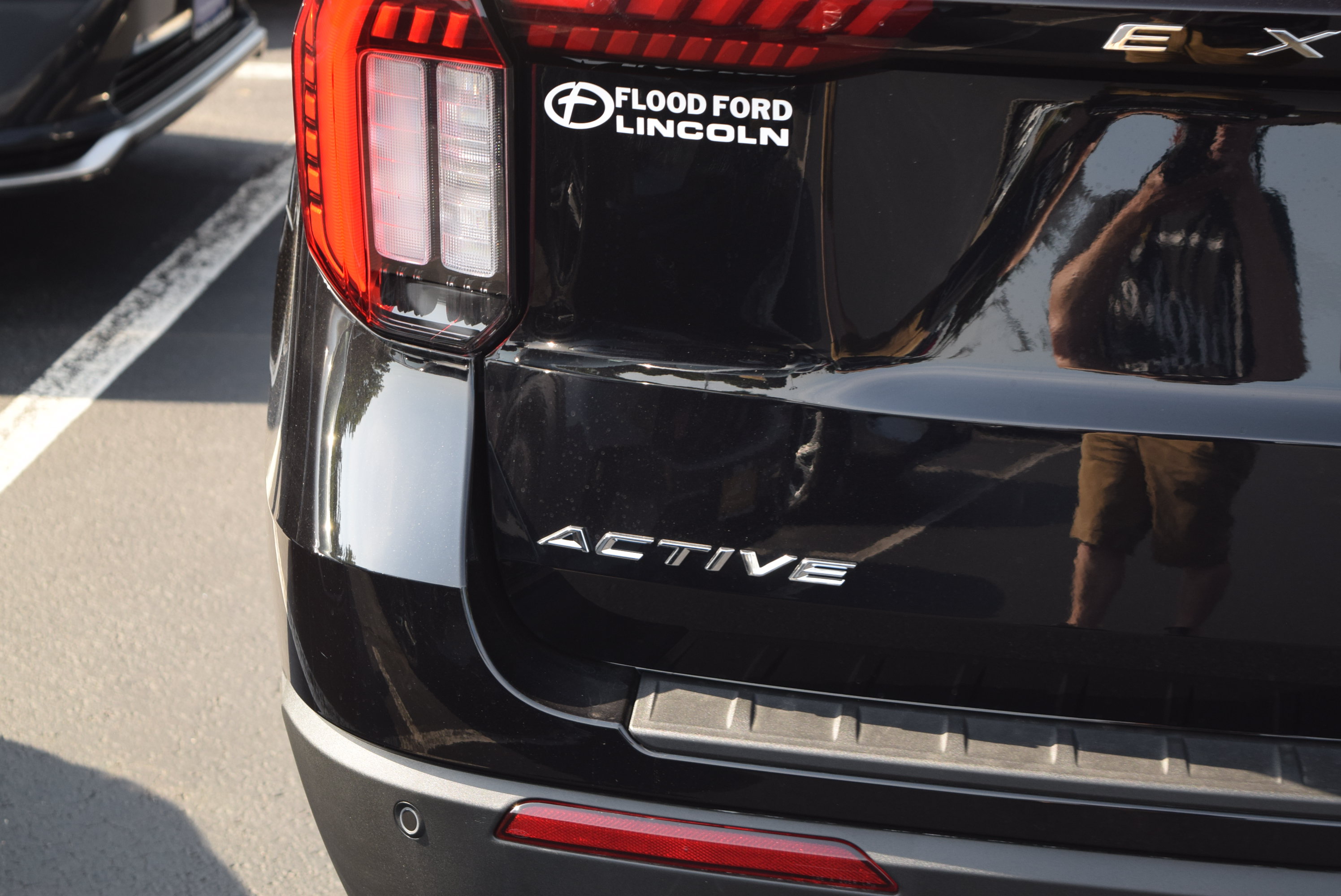 Used 2026 Ford Explorer Active w/ Active Comfort Package AWD/4WD image 6