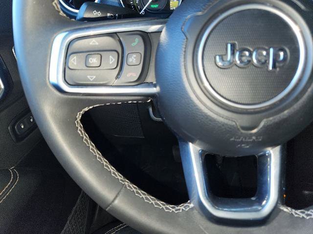 Used 2023 Jeep Wrangler Unlimited Sahara image 25