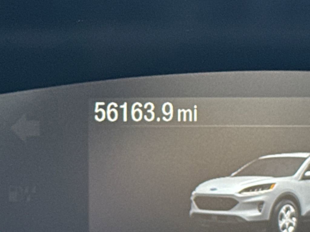 Used 2021 Ford Escape SE image 20