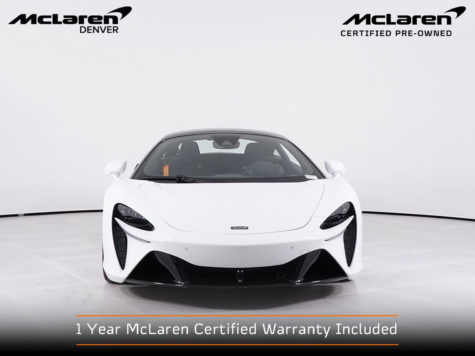 Used 2023 McLaren Artura RWD image 11
