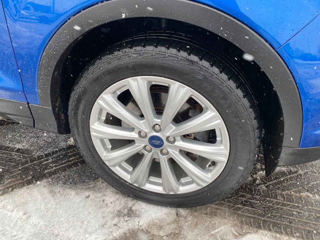 Used 2019 Ford Escape SEL image 28