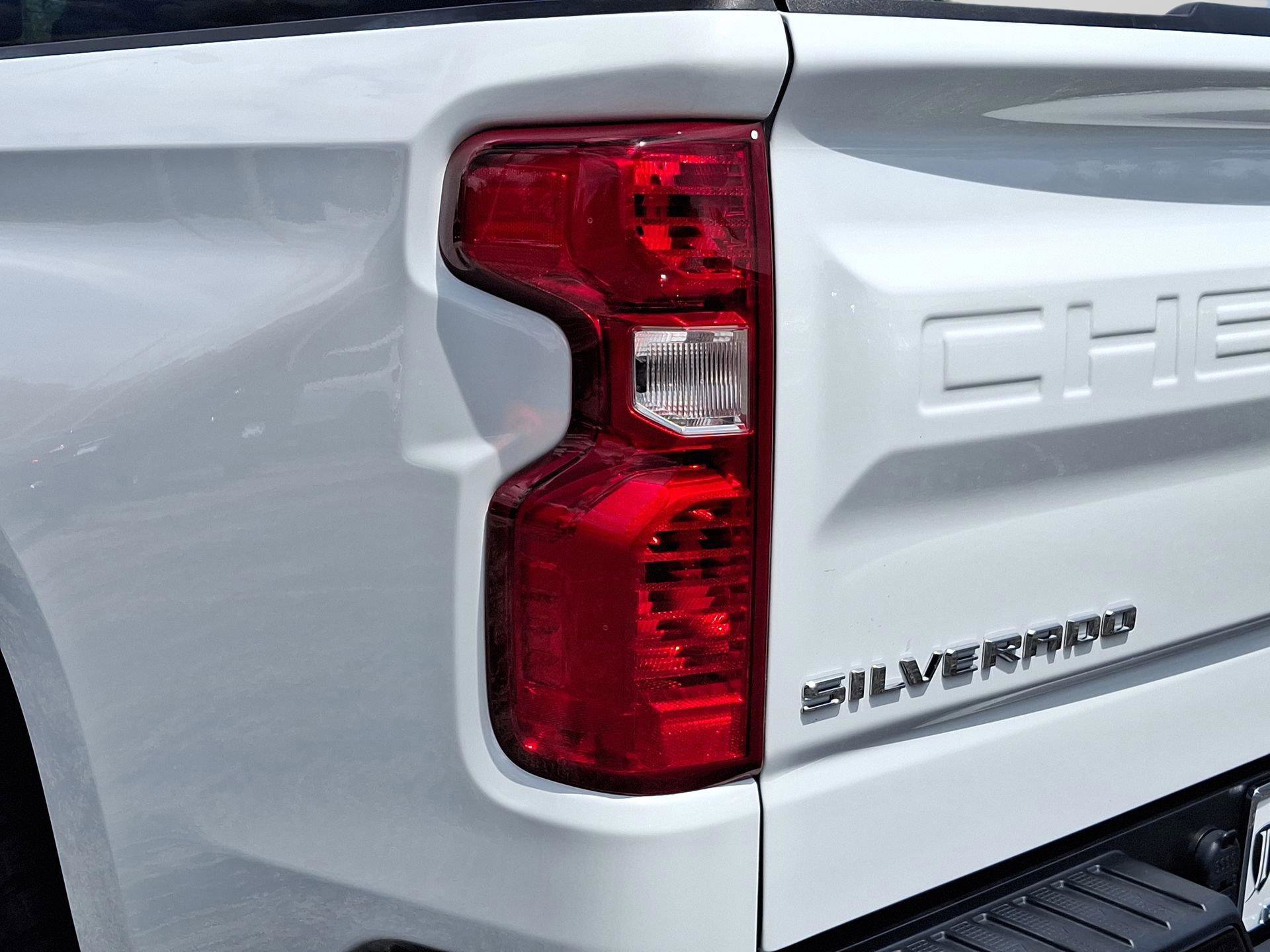 Used 2024 Chevrolet Silverado 1500 Custom Trail Boss AWD/4WD image 36