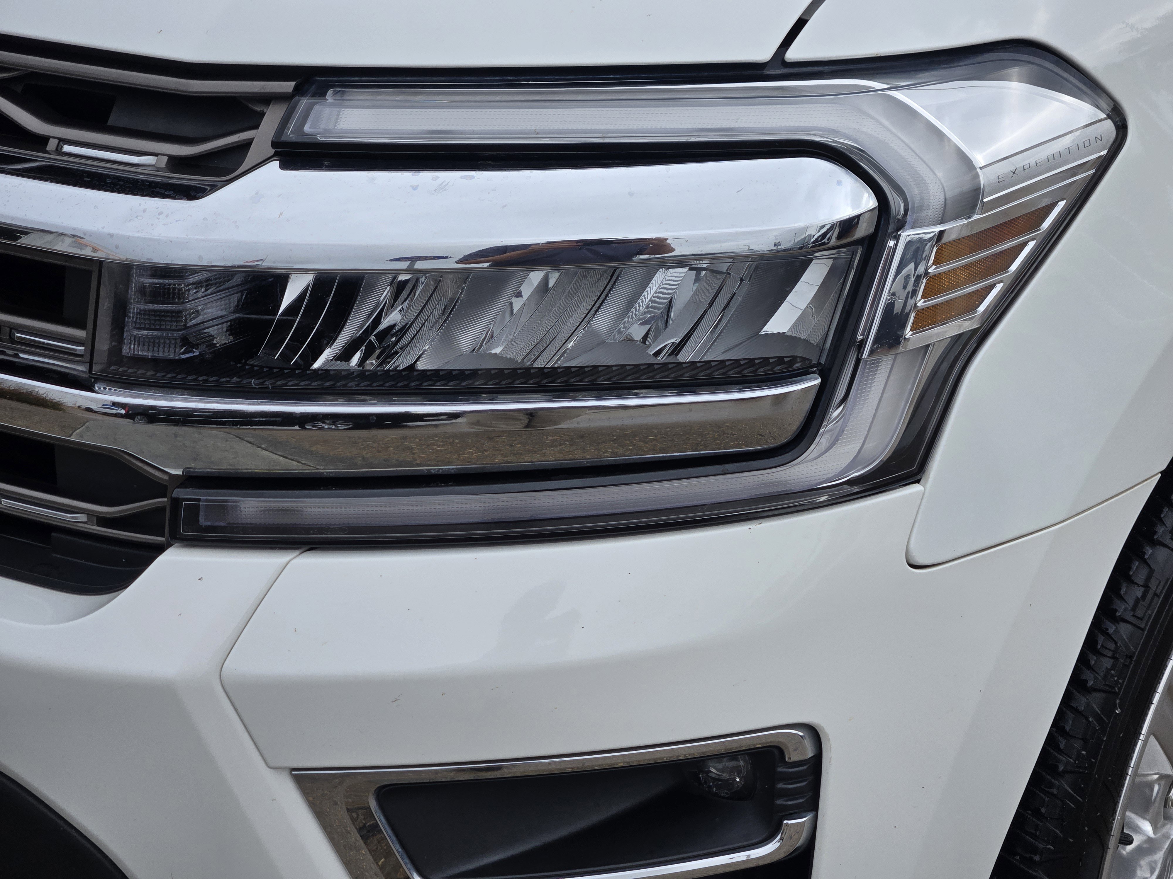 Used 2023 Ford Expedition Max King Ranch image 6