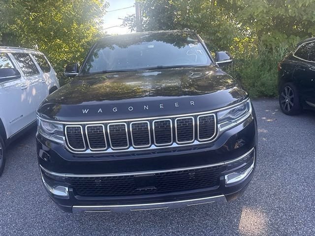 Used 2024 Jeep Wagoneer L Series III w/ Premium Group I AWD/4WD image 18