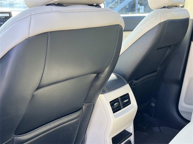 Used 2022 Ford Edge Titanium w/ Class II Trailer Tow Package image 21