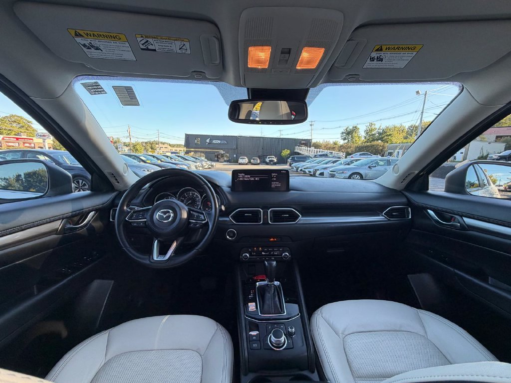Used 2025 MAZDA CX-5 AWD 2.5 S w/ Preferred Package image 15