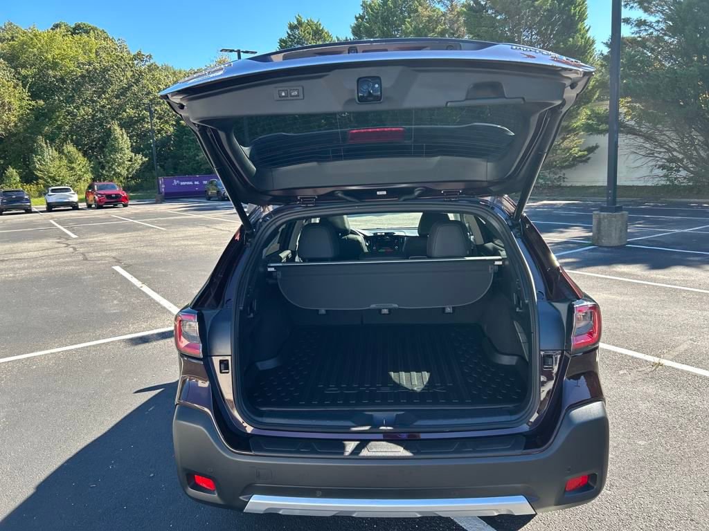 Used 2025 Subaru Outback Limited XT image 27