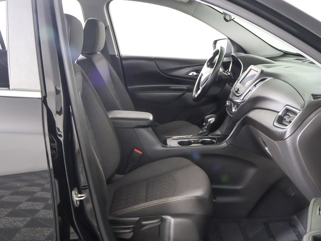 Used 2023 Chevrolet Equinox LT AWD/4WD image 24