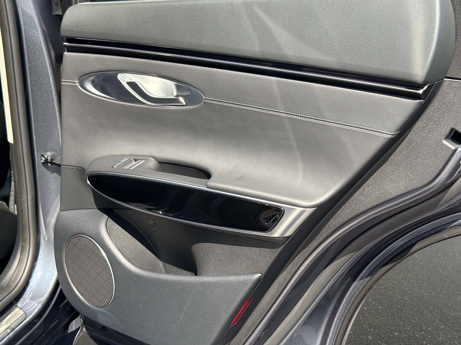 Used 2026 Genesis GV70 2.5T image 27