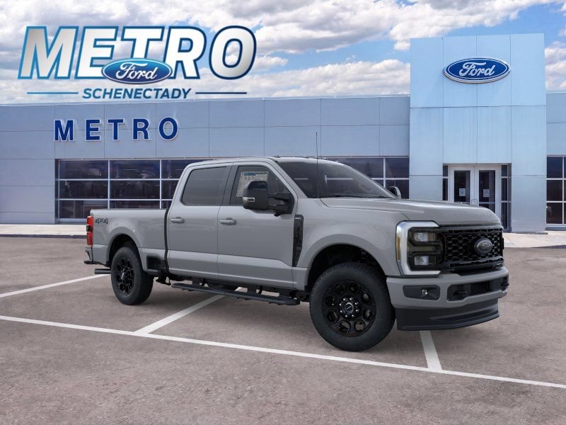 New 2026 Ford F250 Lariat w/ Black Appearance Package