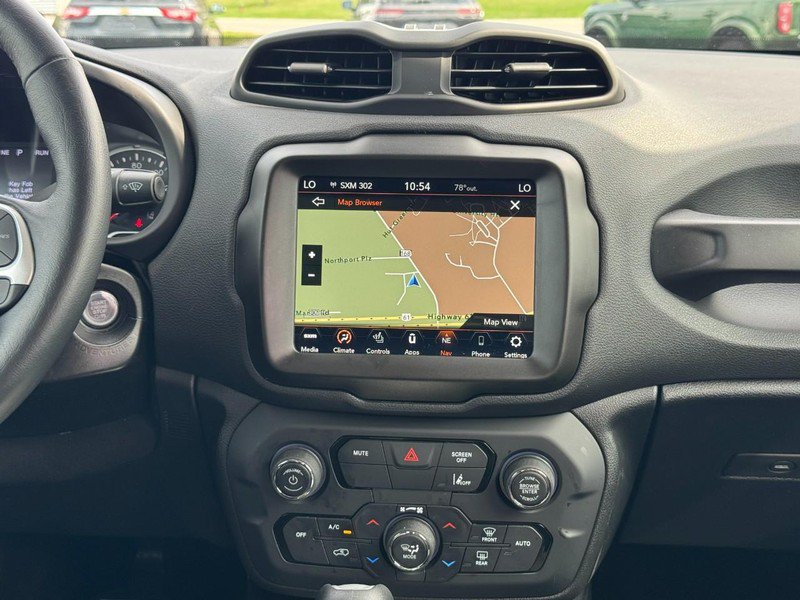 Used 2023 Jeep Renegade Latitude w/ Premium Group AWD/4WD image 13