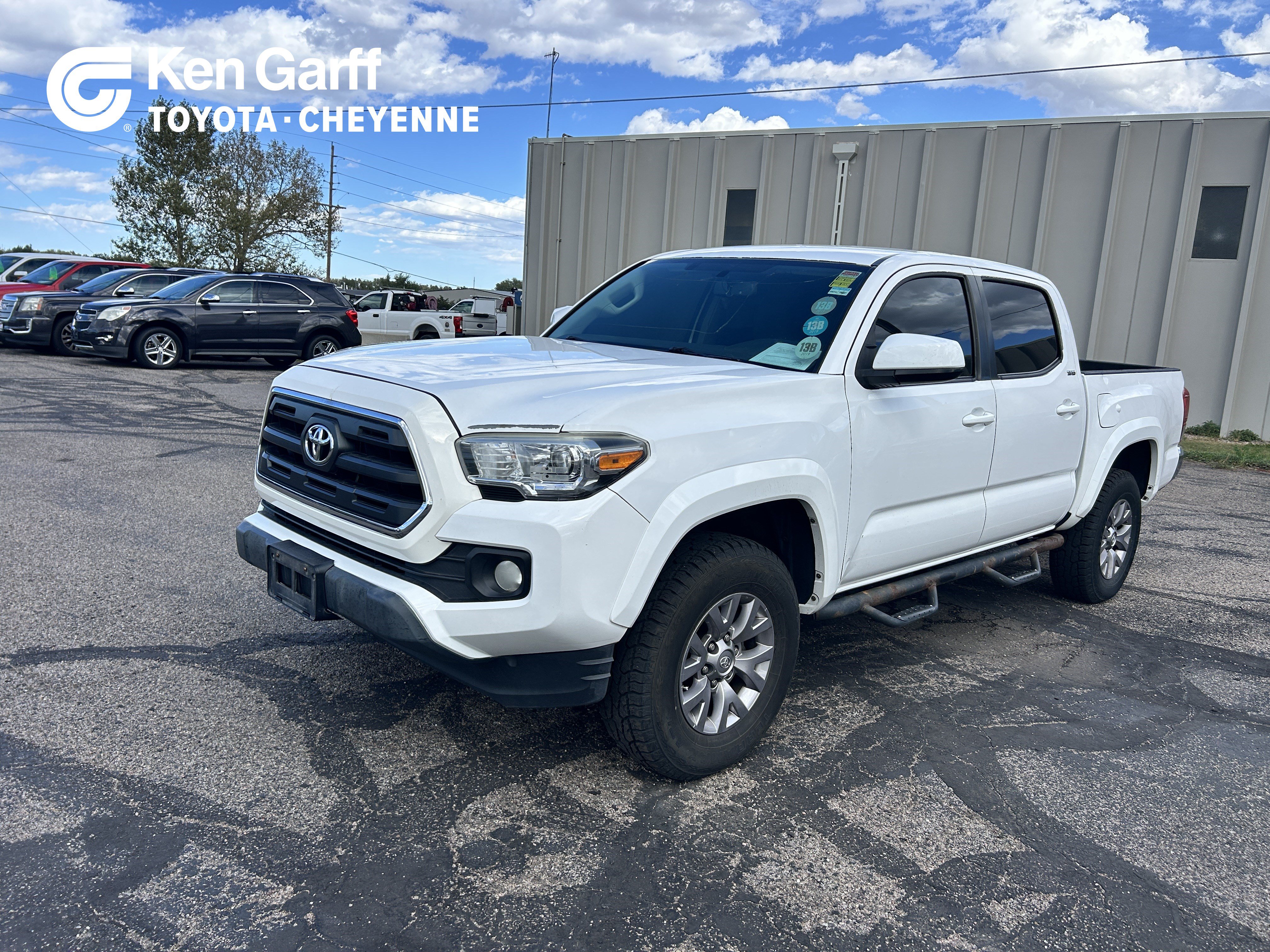 Used 2016 Toyota Tacoma SR5 w/ SR5 Appearance Package (SN) RWD image 1