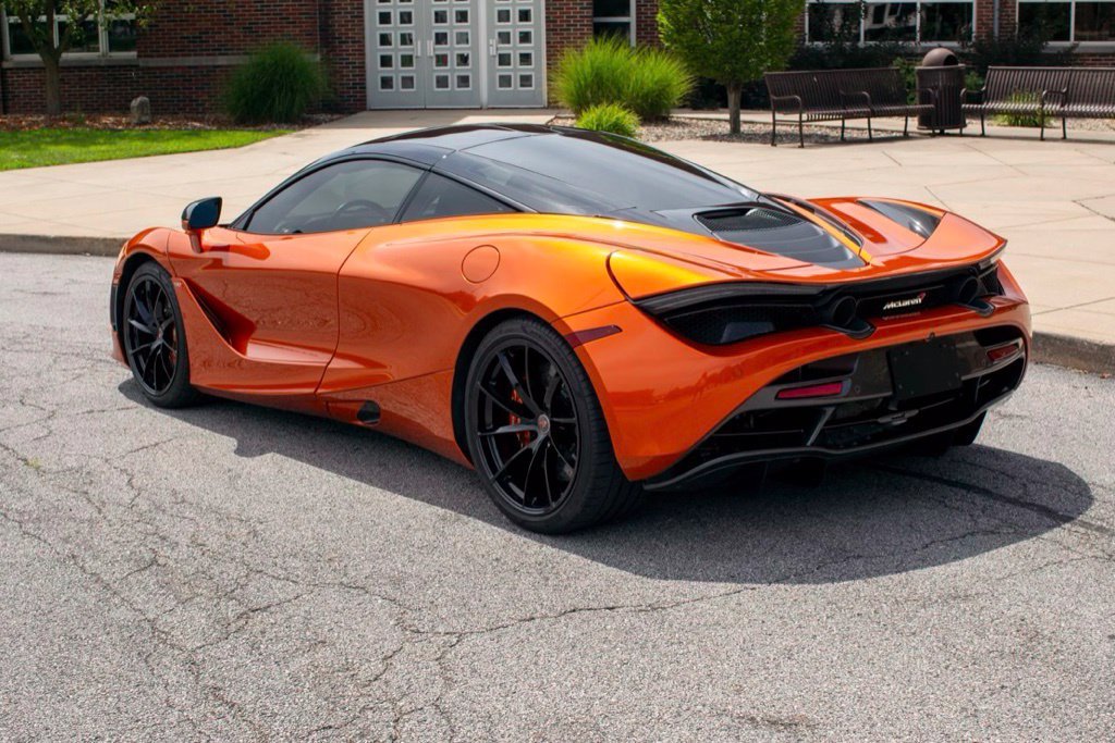 Used 2018 McLaren 720S Performance RWD image 6